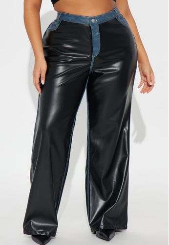 Pantaloni donna taglie forti in similpelle dal taglio dritto