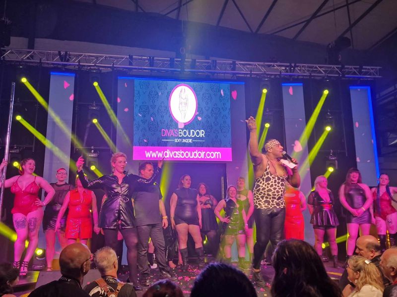 Würden Sie sich trauen, für unsere Marke vor Hunderten von Menschen zu laufen?