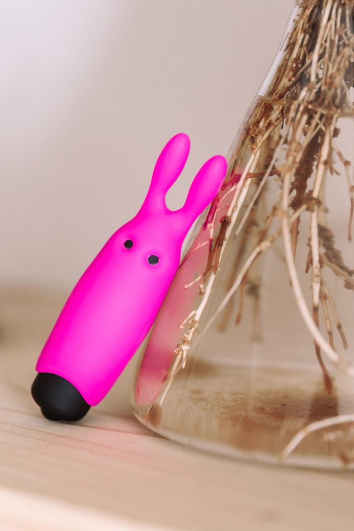 Little Rabbit pink vibrator