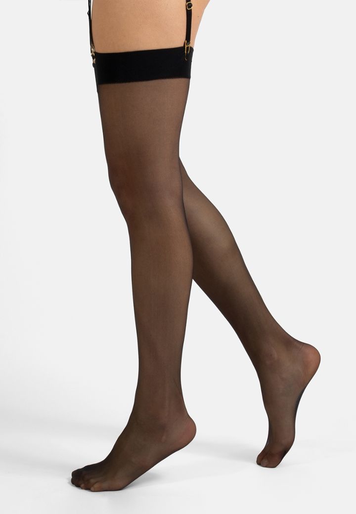 Cristal: la sottile lucentezza della Lycra® sulle gambe