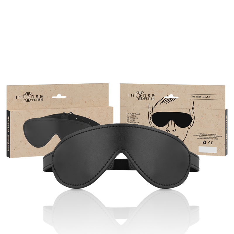 Masque en similicuir noir