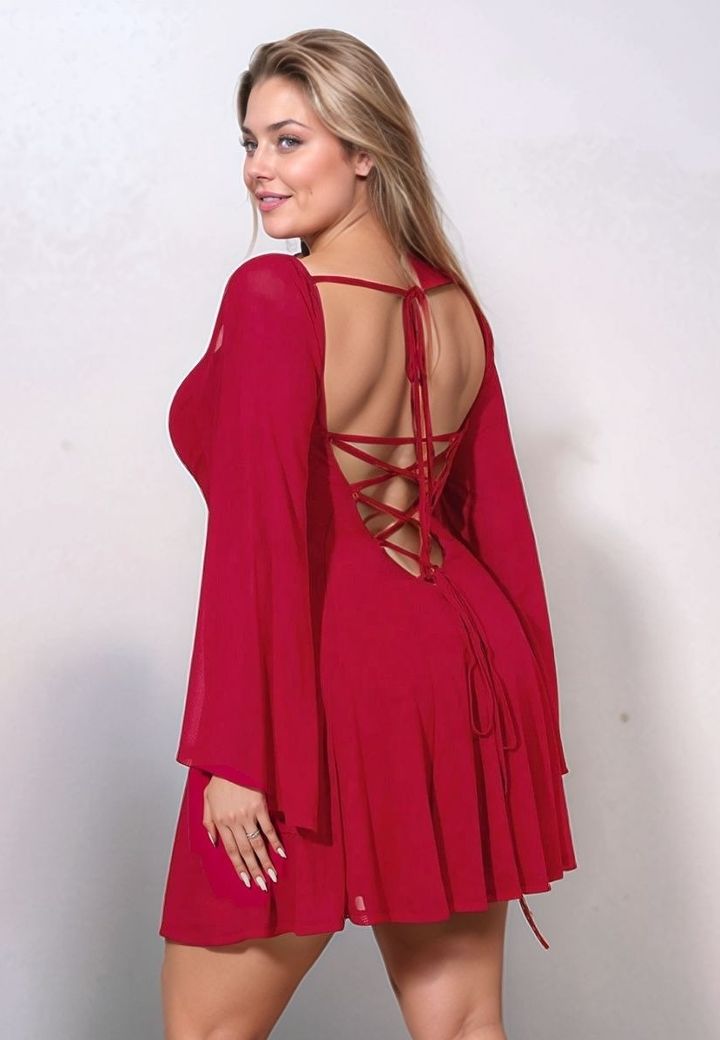 Vestido vermelho com laço nas costas - Paixão e teatralidade romântica