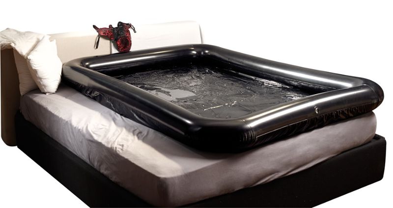 Materasso e lubrificante per giochi di scorrimento