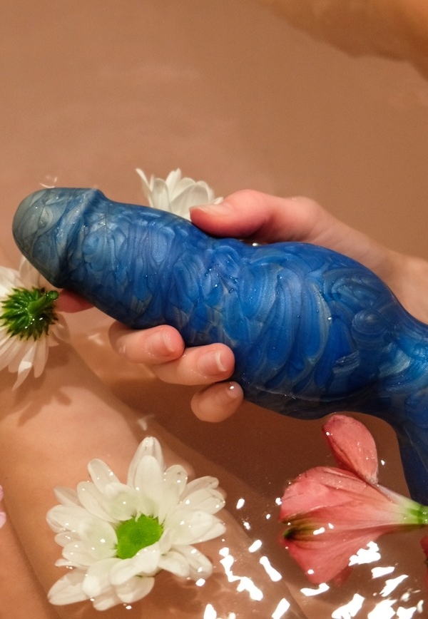 Neptune Large Silicone Plug