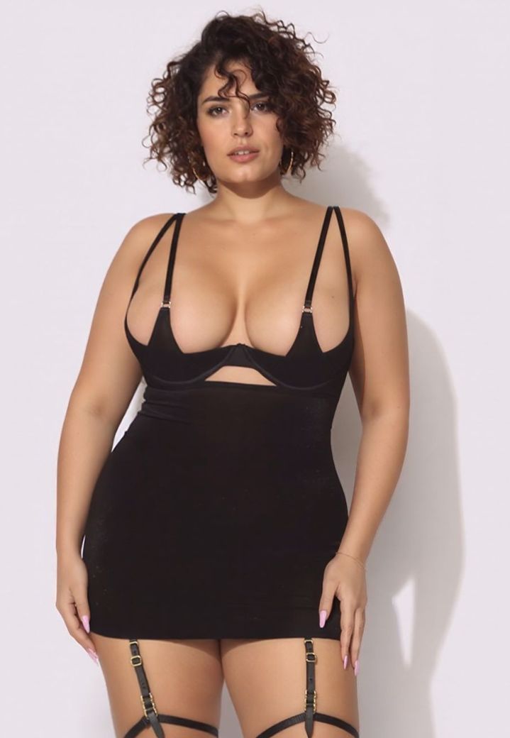 Jasmine Set - Sparkling seduction and absolute audacity
