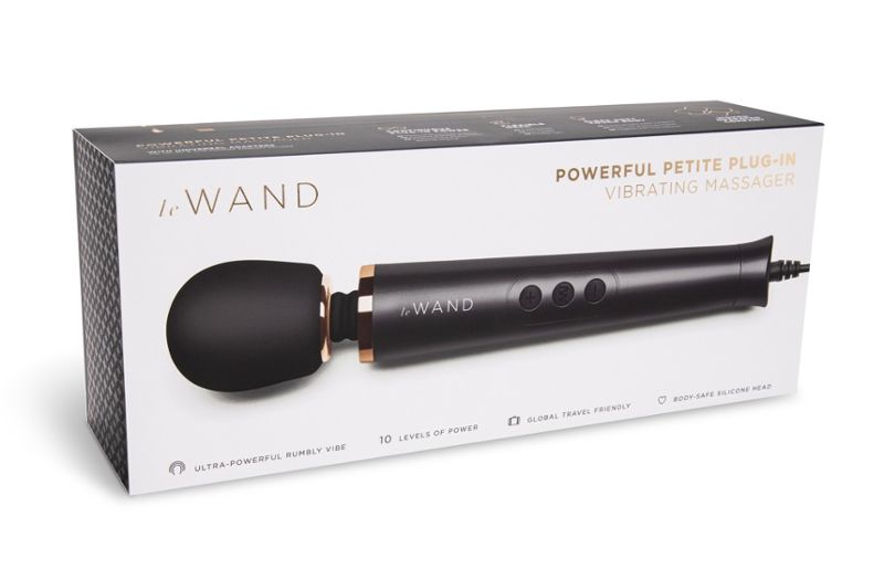 Le Wand Powerful Petite Plug-In - Puissance Secteur Format Compact pour Rituels BDSM
