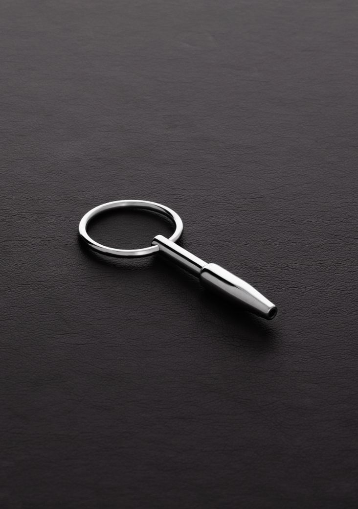 Penisplug mit Ring und Gleitmittel