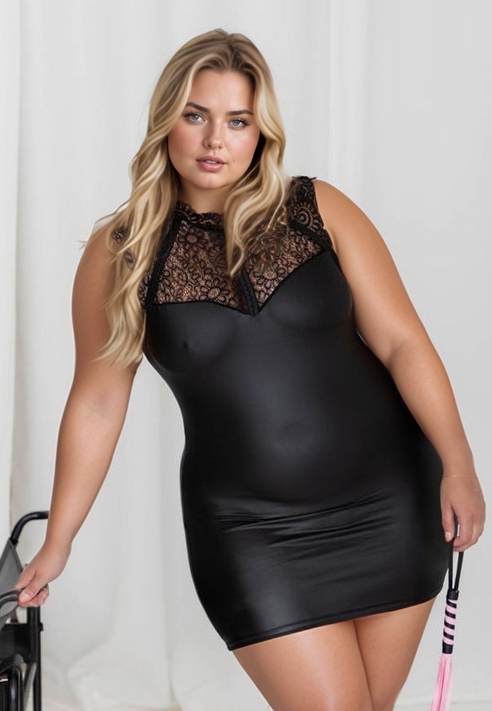 Vestido de encaje y piel sintética
