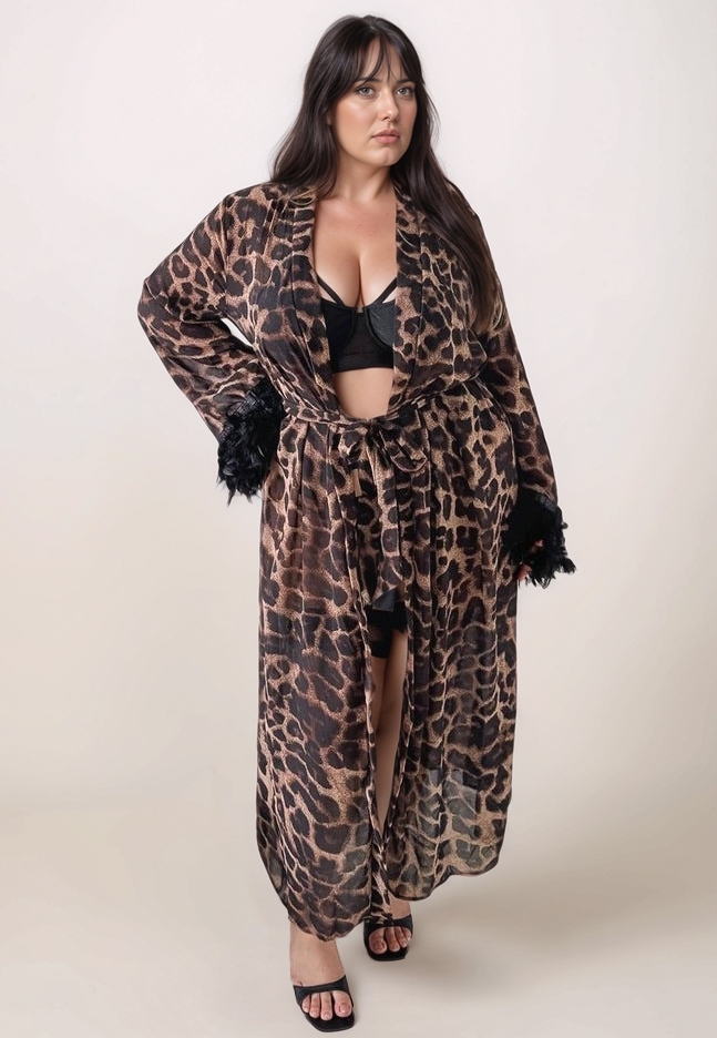 Sensuale Kimono lungo leopardato: chiffon, piume, cintura